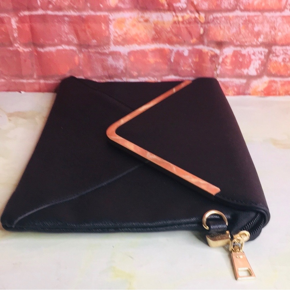 Retro Black Envelop Clutch with Gold Trim - Picture 5 of 8